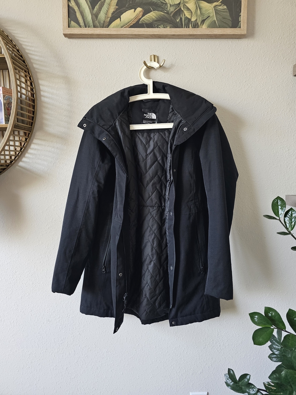 The North Face Ancha Hooded Waterproof Parka